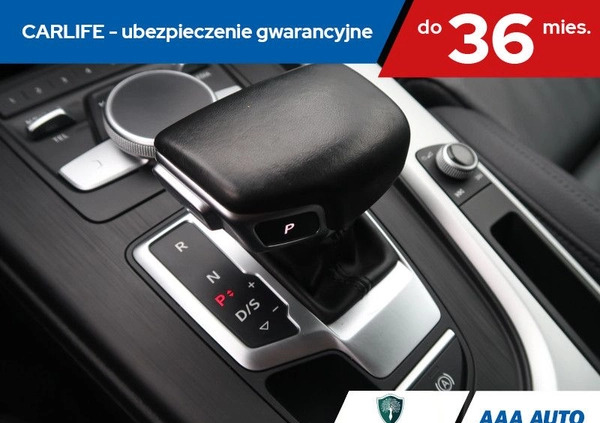 Audi A4 cena 81000 przebieg: 135106, rok produkcji 2017 z Żarki małe 407